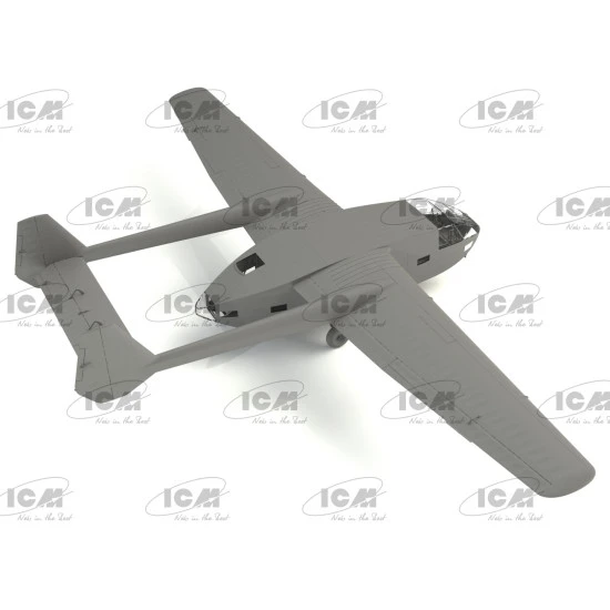ICM 48225 - 1/48 Gotha Go 242B WWII German Landing Glider, scale plastic model kit