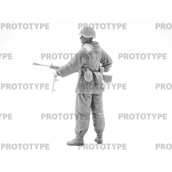 Us Stock Icm 16013 - 1/16 Ww2 Assault Engineer-sapper, Scale Plastic Model Kit