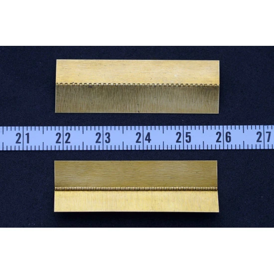 Mini World MW0025 - 1/32, 1/48, 1/72, Continuous piano hinges ( 2 pieces ) new
