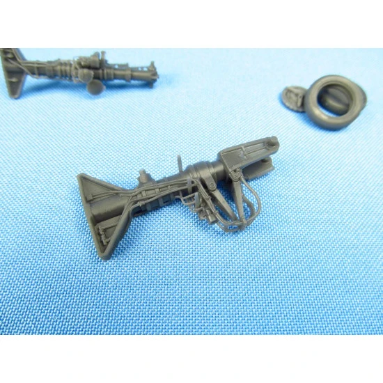 Metallic Details MDR48138 - 1/48 SR-71 Blackbird. Landing gears (for Revell kit)