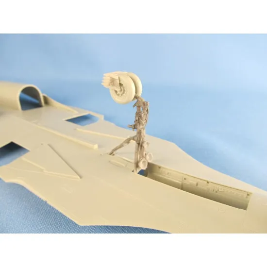 Metallic Details MDR48144 - 1/48 Su-30SM. Landing gears (for Kitty Hawk kit) Metallic Details MDR48144 - 1/48 Su-30SM. Landing gears (for Kitty Hawk kit)