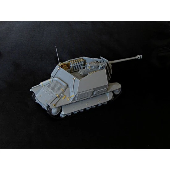 Vmodels 35075 - 1/35 Marder I On Fcm Base 35075, Photo-etched Board