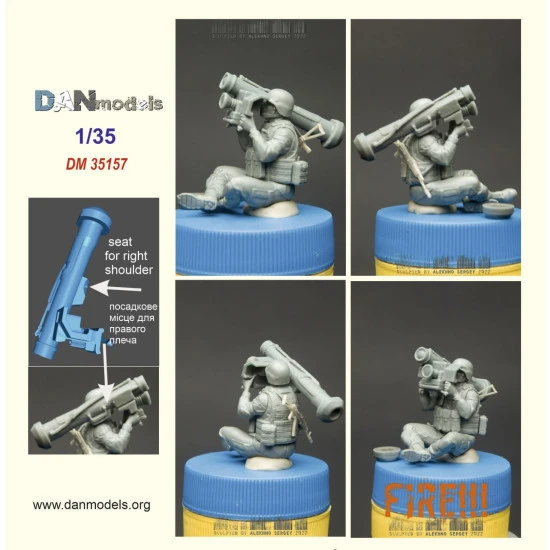 Dan Models 35157 1/35 - Ukrainian soldier with Javelin FGM-148. Fire. War 2022