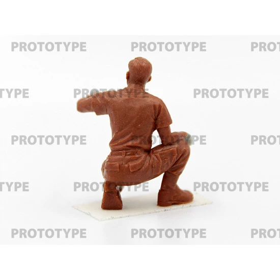 ICM 48303 - 1/48 - Forward base Bronco OV-10A and Cobra AH-1G and pilots