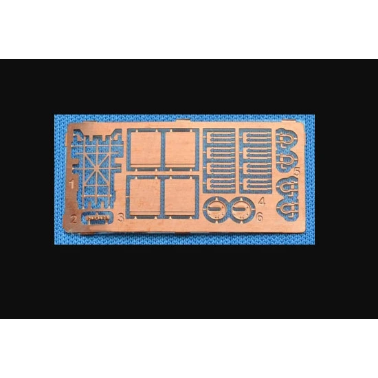 ACE 72463 - 1/72 - French M3 wheeled Armoured Personnel Carrier (4x4)