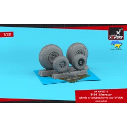 Armory AW32316 1/32 B-24 Liberator wheels w/ weighted tyres type 