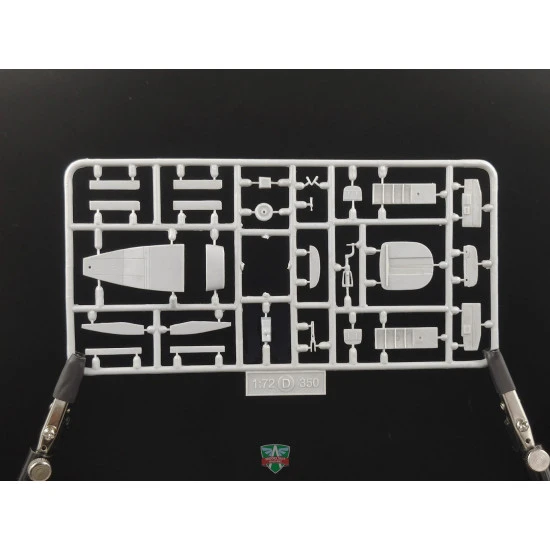 AA Models 7226 - 1/72 - Beechcraft 350 King Air scale plastic model kit