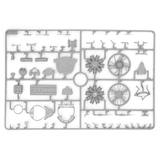 ICM 32008 - 1/32 - I-16 type 10 with Chinese pilots. Plastic model kit