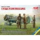 ICM 32008 - 1/32 - I-16 type 10 with Chinese pilots. Plastic model kit