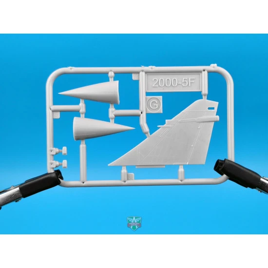 ModelSvit 72072 - 1/72 - Mirage 2000 5F scale aircraft model kit