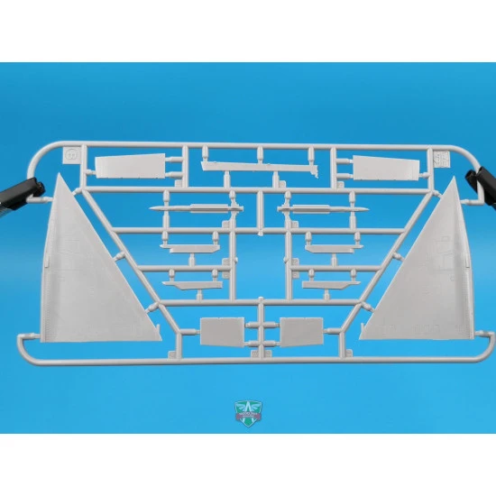 ModelSvit 72072 - 1/72 - Mirage 2000 5F scale aircraft model kit