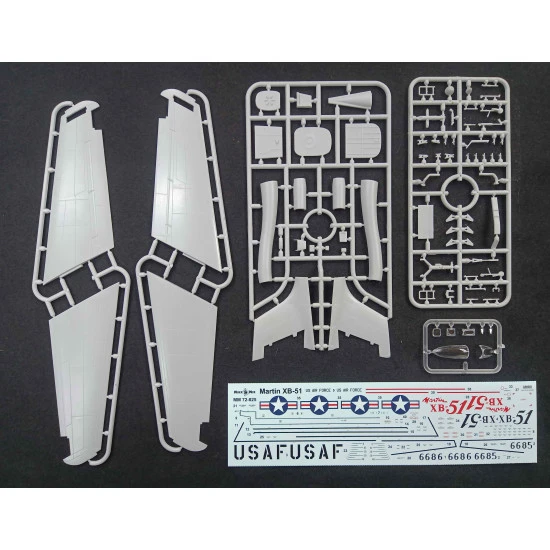 Mikro Mir 72-025 - 1/72 - Martin XB-51 Plastic model kit