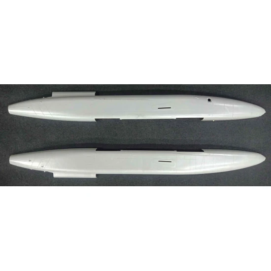 Mikro Mir 72-025 - 1/72 - Martin XB-51 Plastic model kit