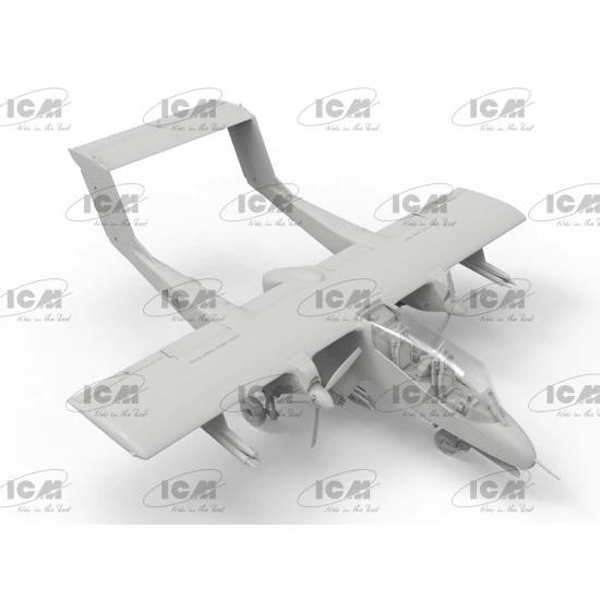 ICM 72185 - 1/72 - OV-10 Bronco US Attack Aircraft. Plastic model kit