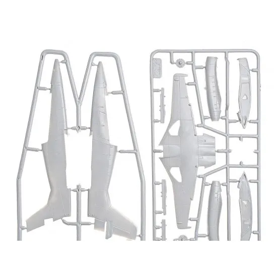 MiG-AT (late) Russian modern trainer aircraft 1/72 Amodel 72128