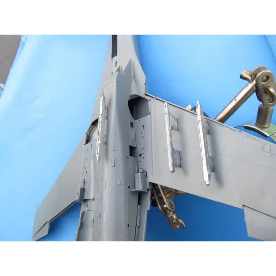 Metallic Details MDR48191 1/48 Su-27. Pylons. Upgrade set