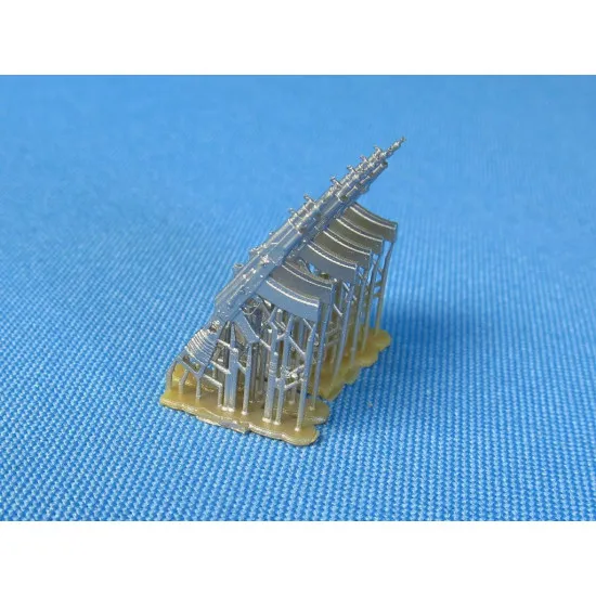 Metallic Details MDR3526 1/35 AKSU with tourniquet 6 pcs. Resin model kit