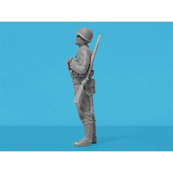 ICM 35599 - 1/35 WWII US Military Patrol. G7107 with MG M1919A4 4 figure + truck