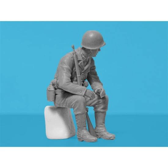 ICM 35599 - 1/35 WWII US Military Patrol. G7107 with MG M1919A4 4 figure + truck