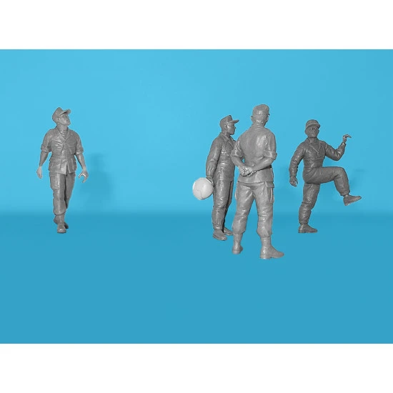 ICM 53101 - 1/35 - US Helicopter Pilots (1960s-1970s) 4 figures