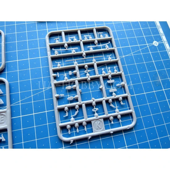Amodel 72295 - 1/72 - Learjet-35A  LX-ONE, PT-LOE scale model kit