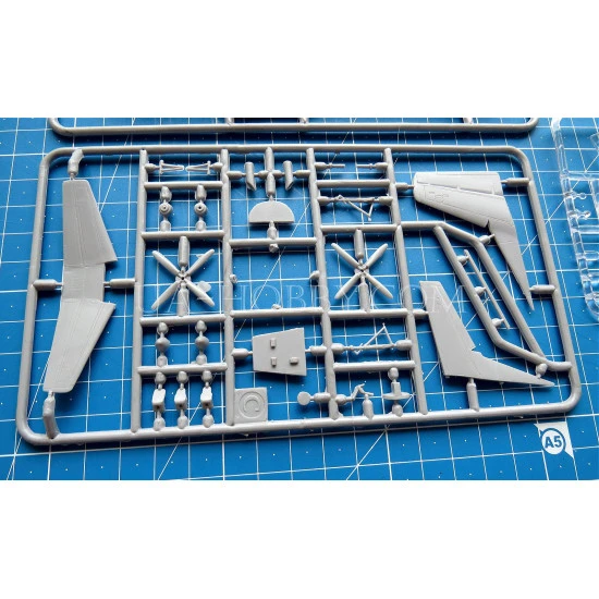 Sova Model 14003 - 1/144 - An-NATO code Curl. Plastic model kit