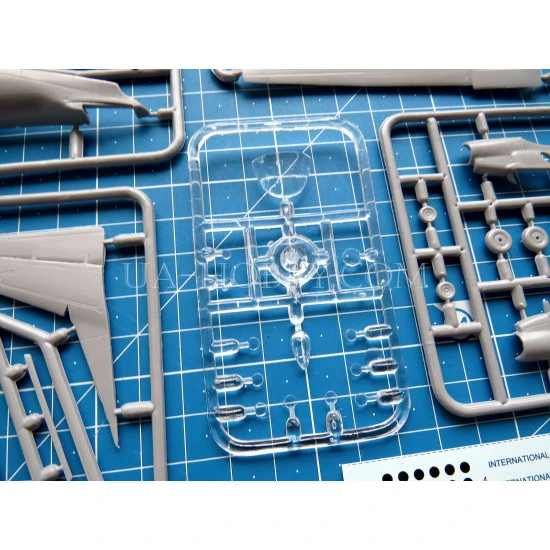 Sova Model 14003 - 1/144 - An-NATO code Curl. Plastic model kit