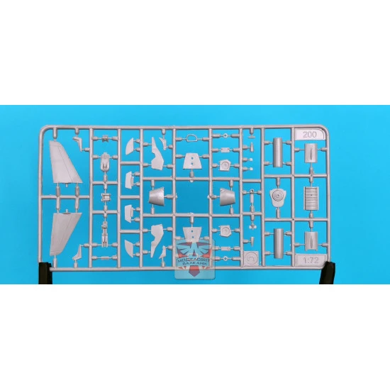 AA Models 7229 - 1/72 - Hawk 200 light multirole fighter (reg No ZJ201)