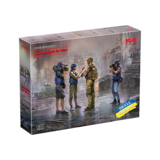 Icm 35751 1/35 Journalists In War Plastic Model Kit 4 Figures