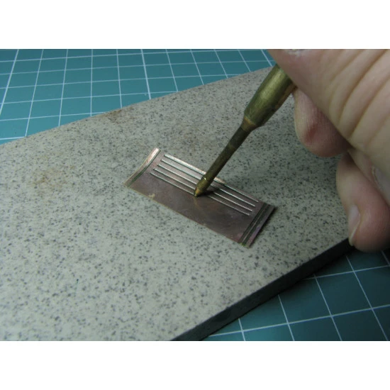 Eureka A-3532 1/35 Ammo W/Box 8,8 Cm Pzgr.patr.40/43 Kw.k.43