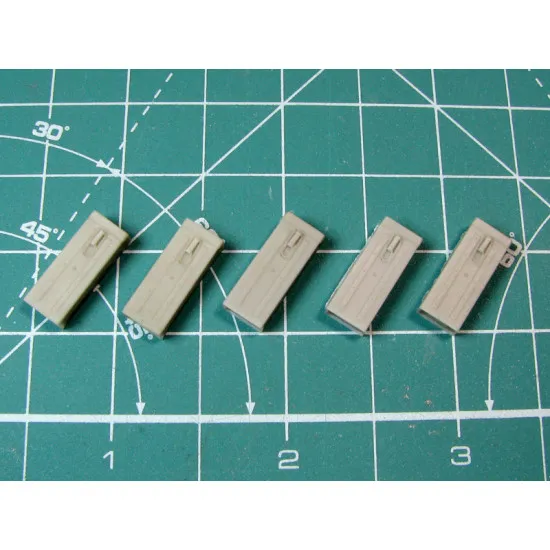 Eureka E-004 1/35 Metal Ammo Boxes For 7.5 Cm Kw.k.37/Stu.k.37 L/24 5 Pcs Resin