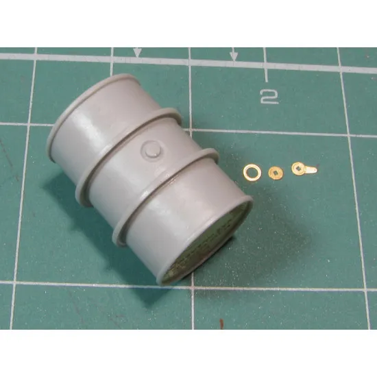 Eureka E-011 1/35 German 200 L Fuel Drums Set 1 Resin 4 Pcs Eureka E-011 1/35 German 200 L Fuel Drums Set 1 Resin 4 Pcs