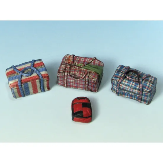 Eureka E-025 1/35 Modern Eastern European Cargo Bags 4pcs Storage Accessory