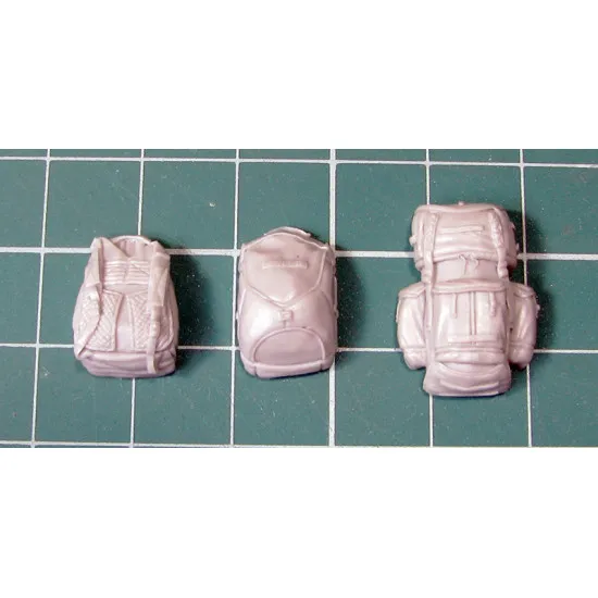 Eureka E-027 1/35 Civilian Backpacks Set 2 3pcs Storage Accessory