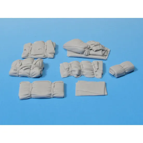 Eureka E-030 1/35 Universal Tent And Tarp Set 3 7pcs Stowage Accessory