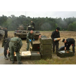 Eureka E-034 1/35 Modern Russian Ammo Crates For 125mm 2a46 Gun 5pcs
