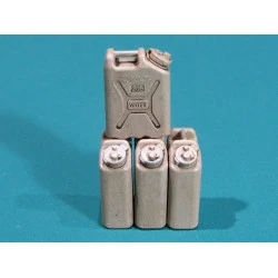 Eureka E-044 1/35 Us Military Water Canisters 20l 4pcs Resin