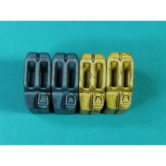 Eureka E-047 1/35 German Jerrycans For Fuel Wwii 20l Kraftstoff Resin 4pcs