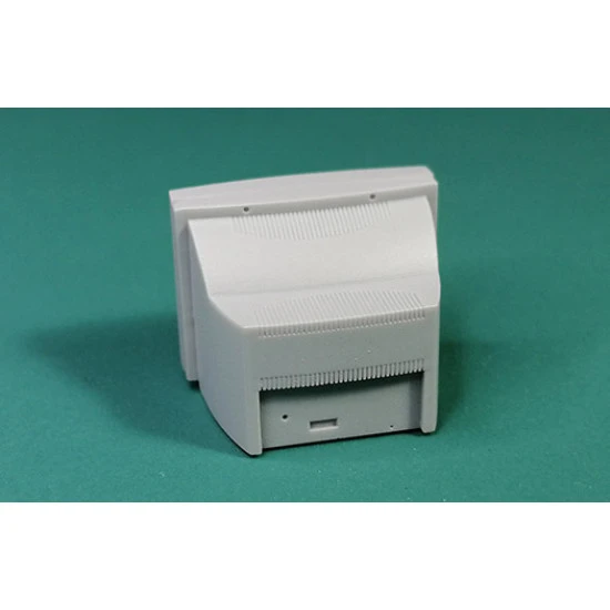 Eureka E-055 1/35 28 Inch Crt Tv Monitor Houseware