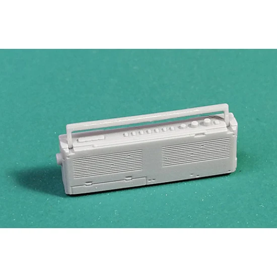 Eureka E-057 1/35 Portable Radio Casette Players 2pc Houseware