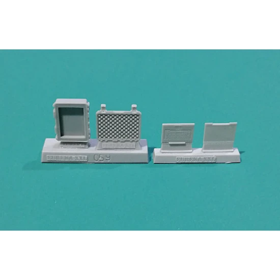 Eureka E-059 1/35 Military Laptop Case And Laptop Equipment