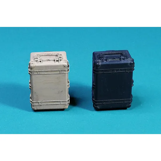 Eureka E-062 1/35 Modern Us Army Pelican 1660 Protector Case Equipment