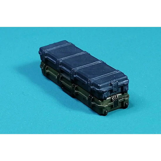 Eureka E-064 1/35 Modern Us Army Pelican M16-2 Rifle Case Equipment