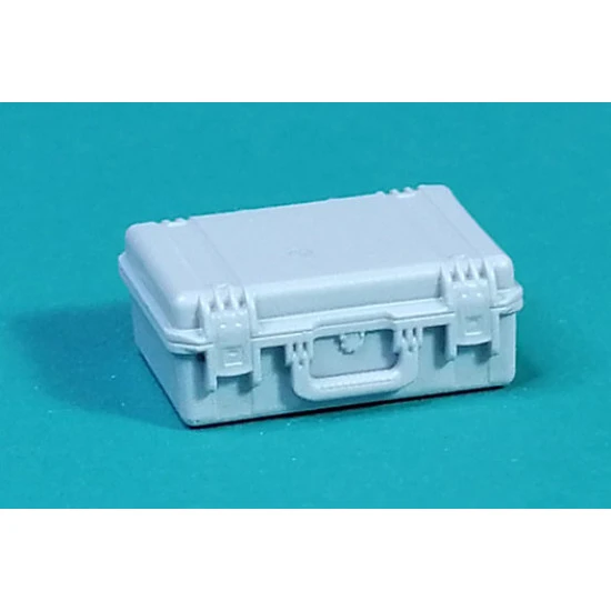 Eureka E-065 1/35 Modern Us Army Pelican D630 Laptop Case Equipment