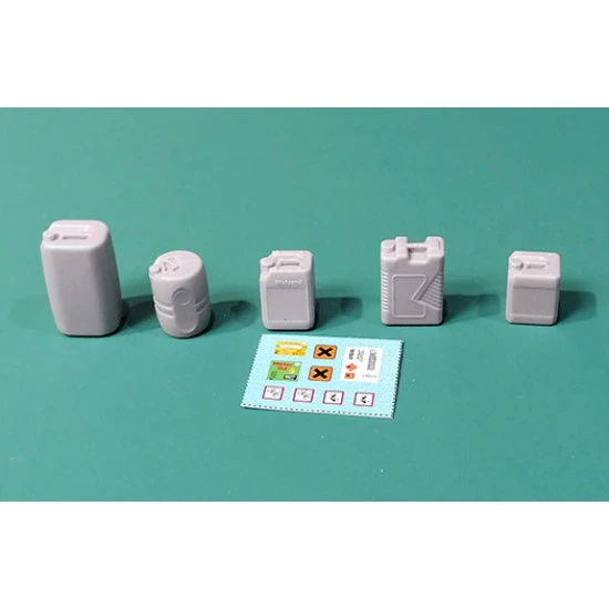 Eureka E-066 1/35 Chemical Storage Containers Set 1 5pcs Houseware Canister