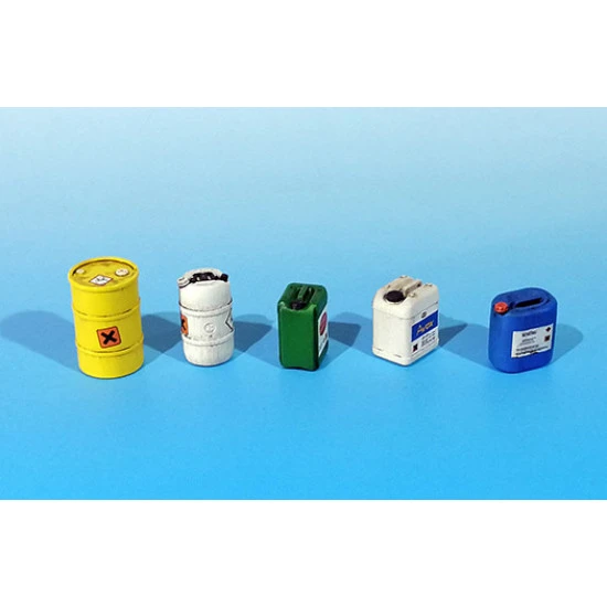 Eureka E-067 1/35 Chemical Storage Containers Set 2 5pcs Houseware Caniste