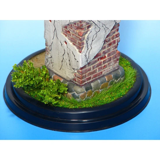 Eureka Ed-3506 1/35 Brick Road Chapel