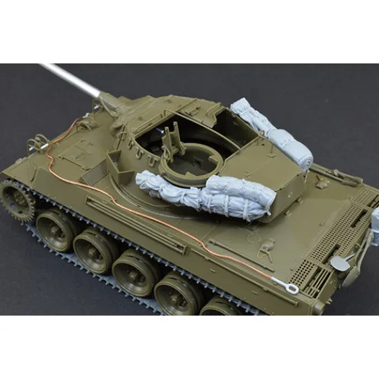 Eureka Er-3569 1/35 Stowage Set For M18 Hellcat Tamiya