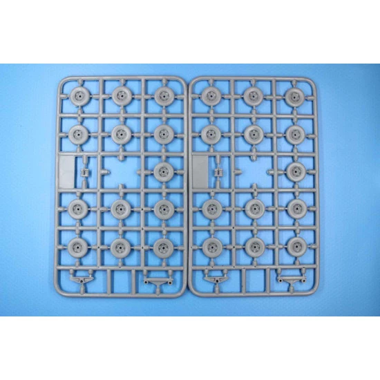 AN602 Tsar Bomba 1/72 Amodel 72265