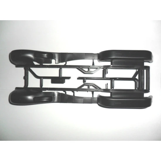 Typ G4 with open cover, WWII German Personnel Car 1/24 ICM 24012